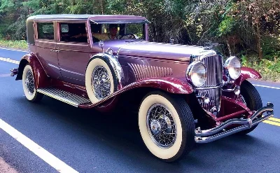 1932 Model J 2390 Judkins Berline Sedan